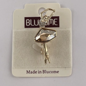 Брошь золотой  Blucome MXG51541