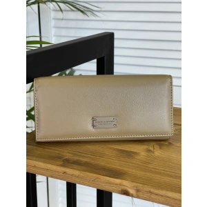 Кошелёк зеленый Canevo T7-80-8200